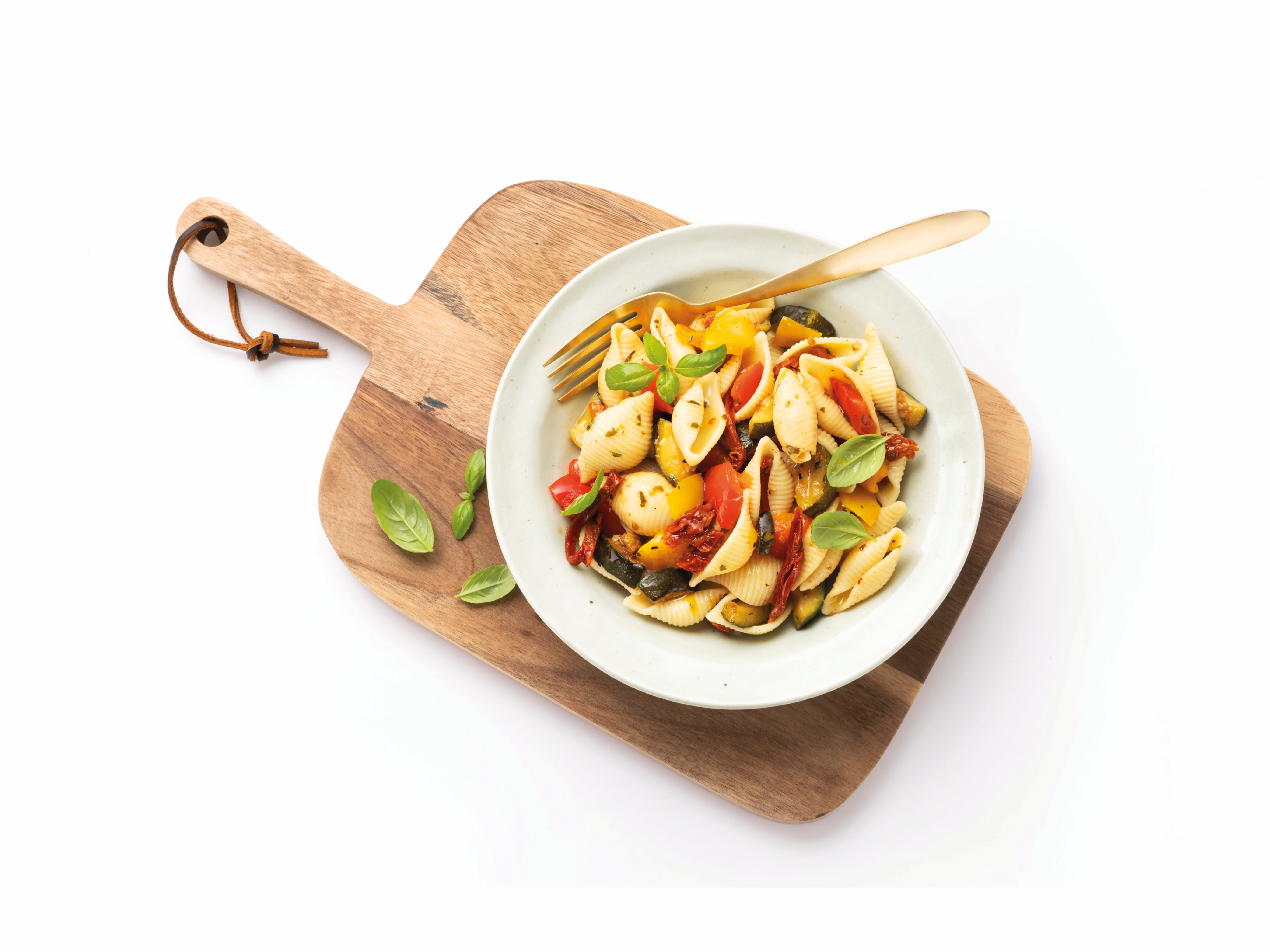 Mediterraner Nudelsalat